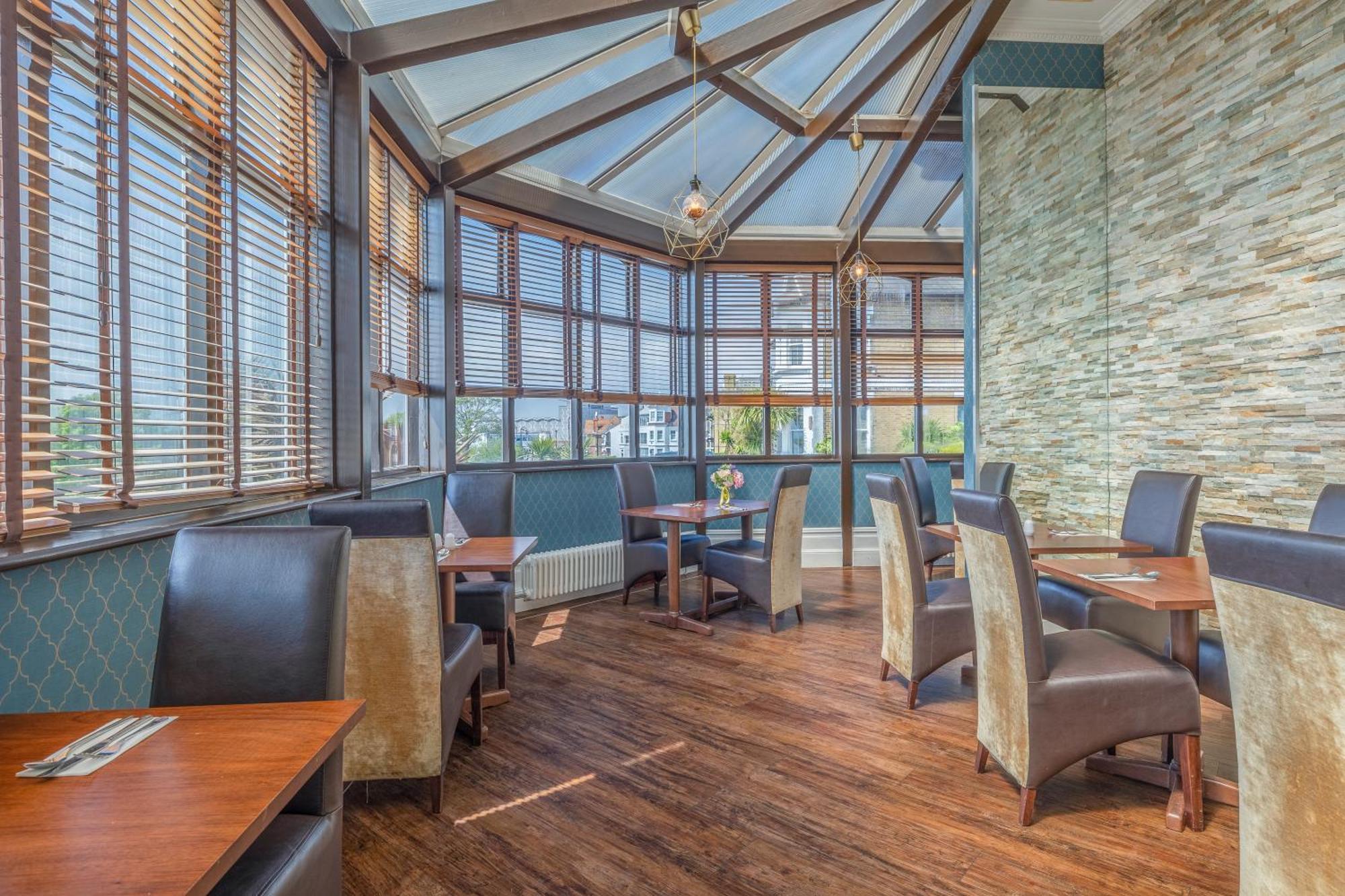 Muthu Westcliff 3* Southend-on-Sea