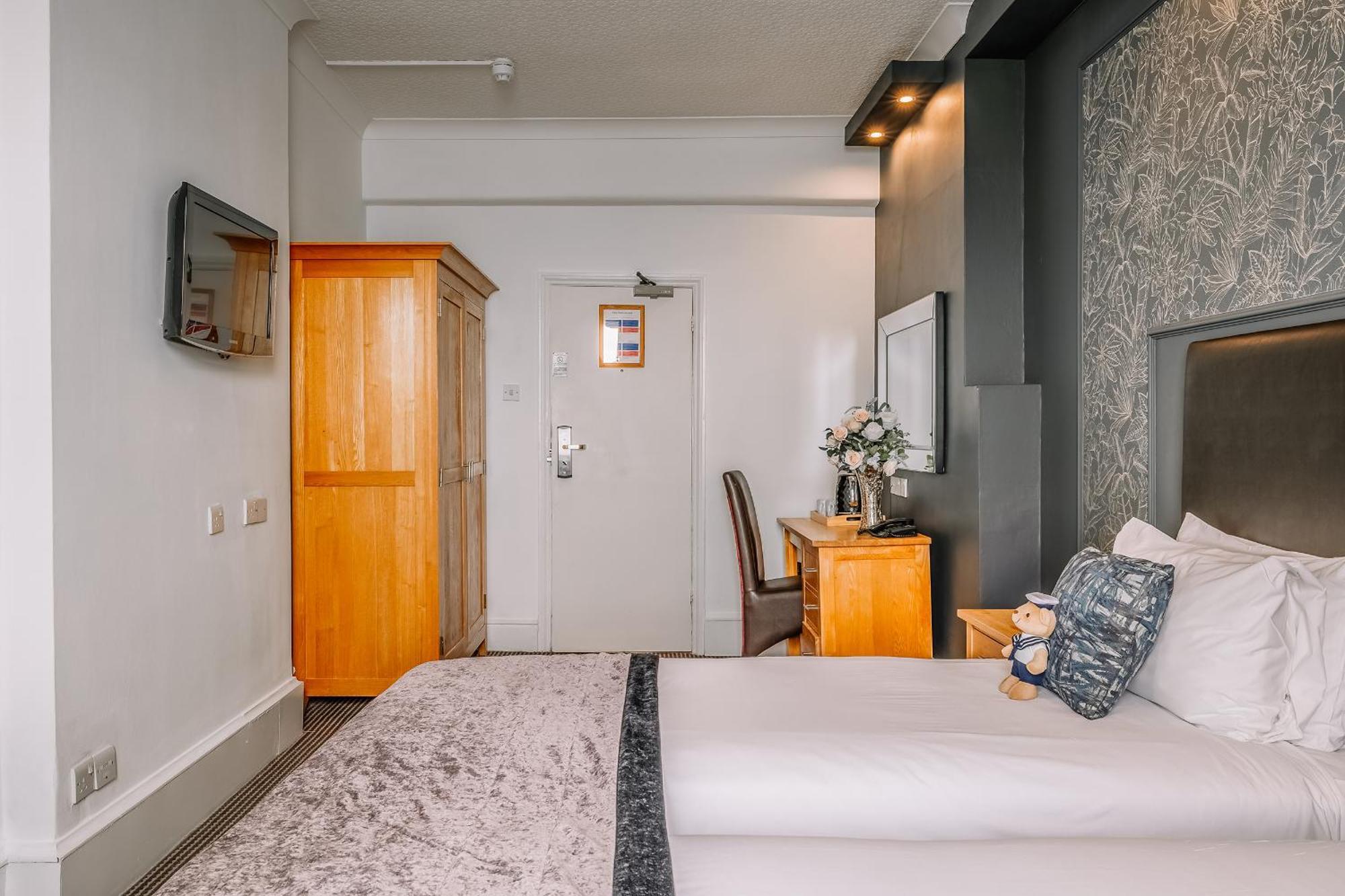 Hotel Muthu Westcliff 3*