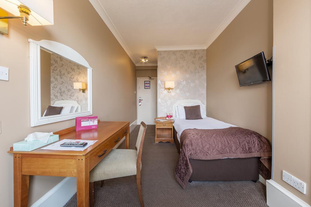 Muthu Westcliff 3*